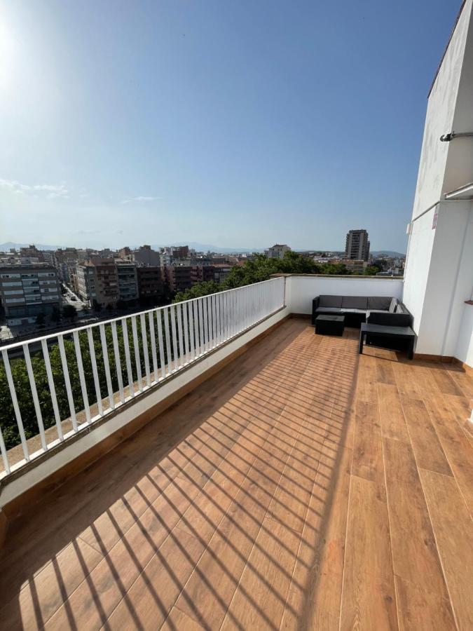 Stunning Penthouse Apartment Girona Exterior photo